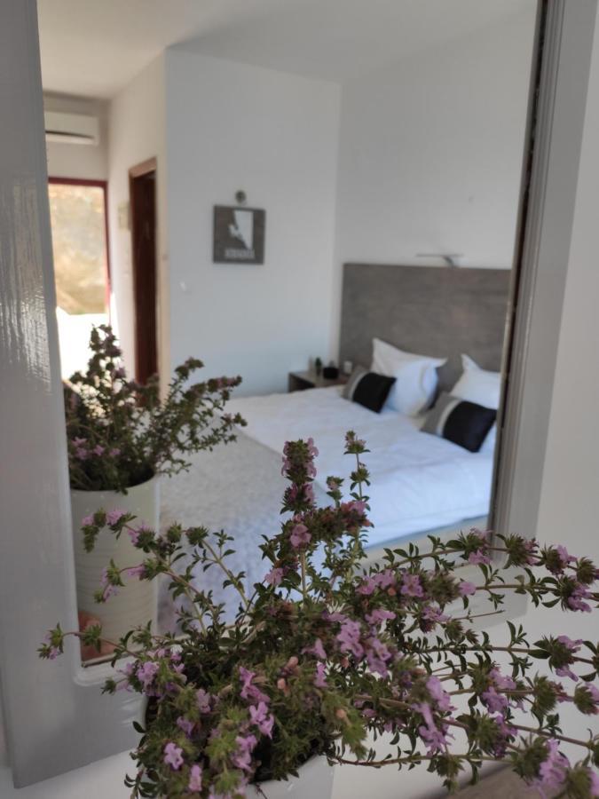 Afroditi Hotel มาซูรี ภายนอก รูปภาพ